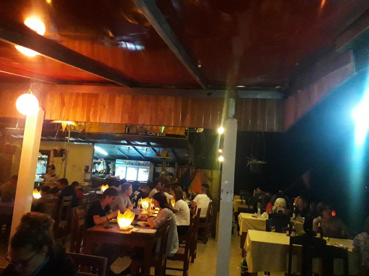 Sunrise Bungalow Hotel Nong Khiaw Bagian luar foto