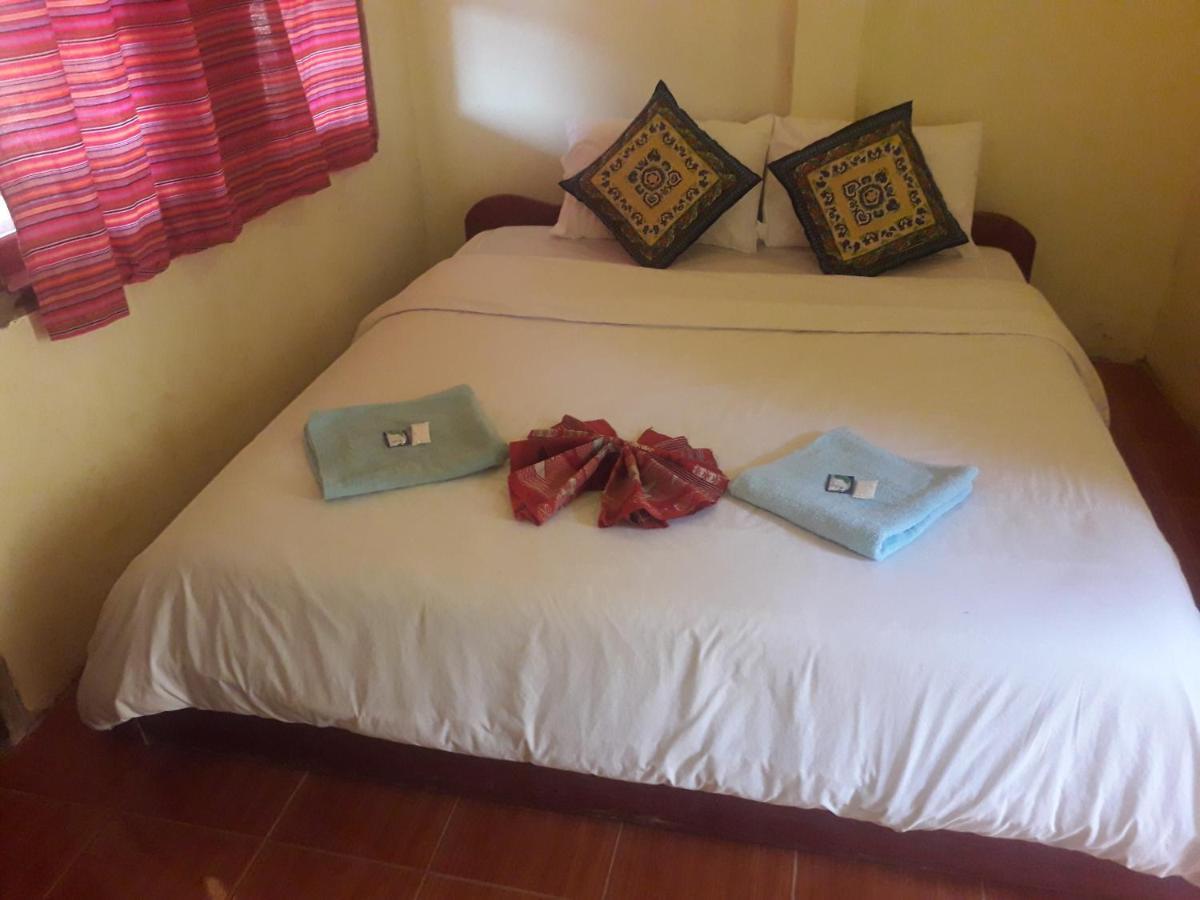 Sunrise Bungalow Hotel Nong Khiaw Bagian luar foto