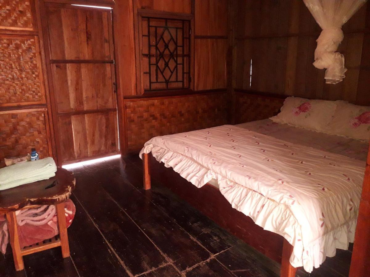 Sunrise Bungalow Hotel Nong Khiaw Bagian luar foto