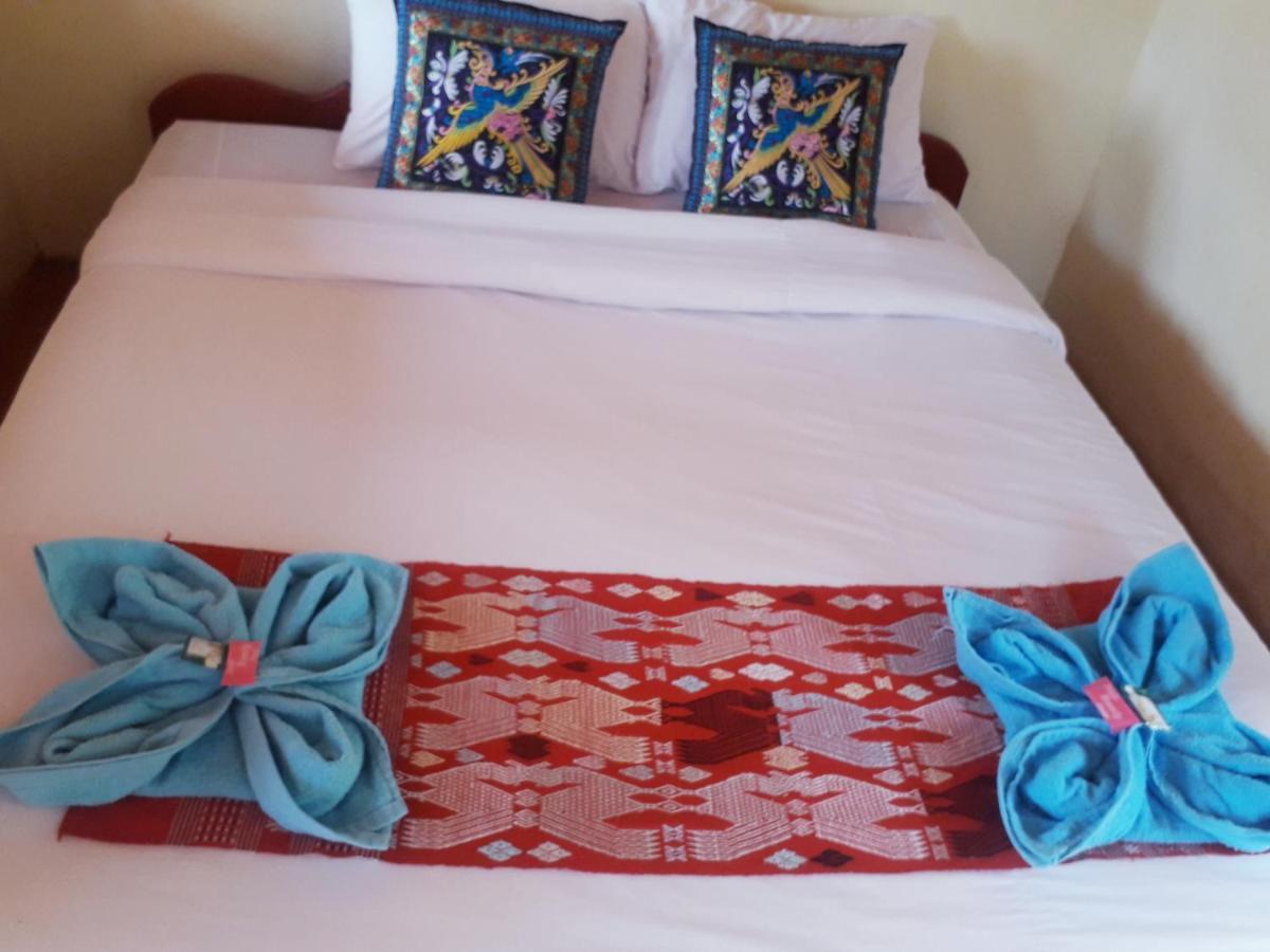 Sunrise Bungalow Hotel Nong Khiaw Bagian luar foto