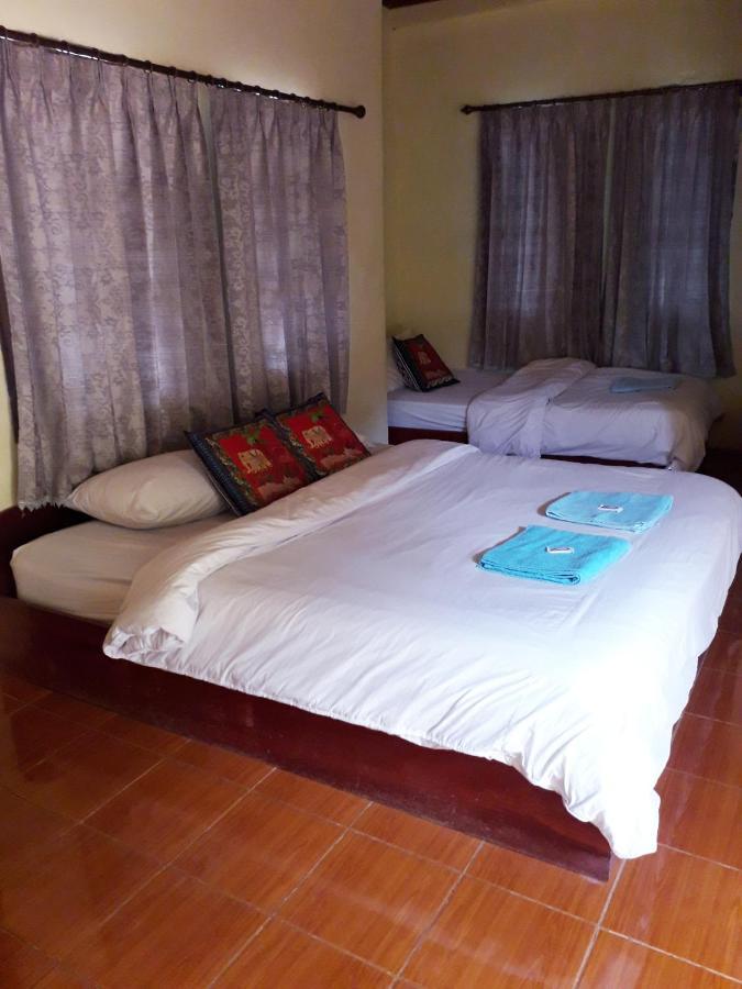 Sunrise Bungalow Hotel Nong Khiaw Bagian luar foto