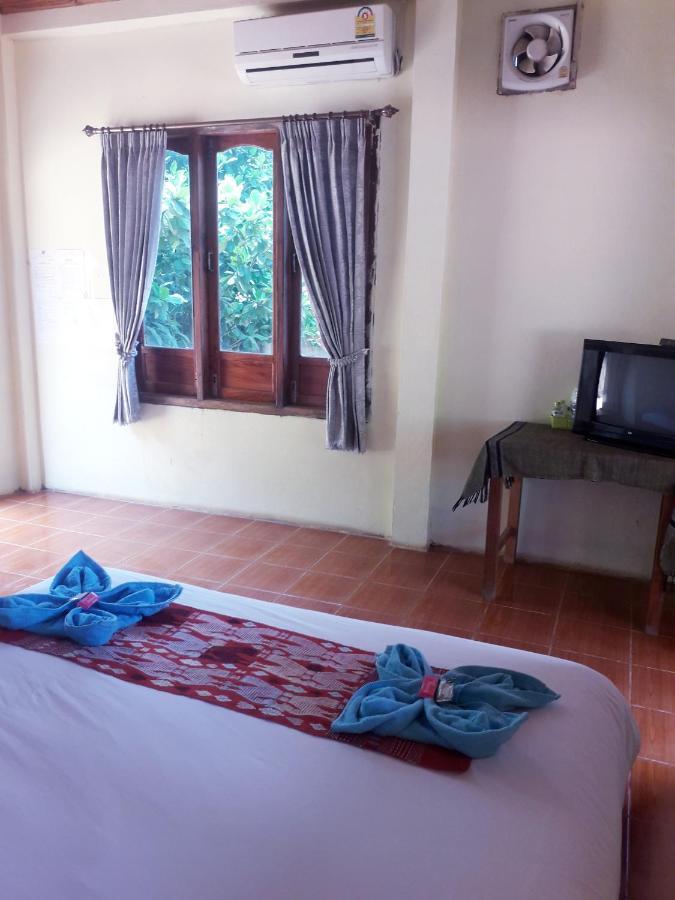 Sunrise Bungalow Hotel Nong Khiaw Bagian luar foto